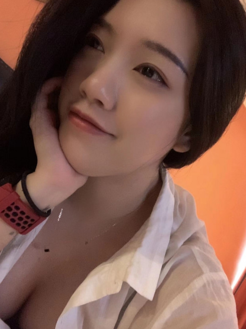 无锡民丰圆融广场漂亮大方的妹子